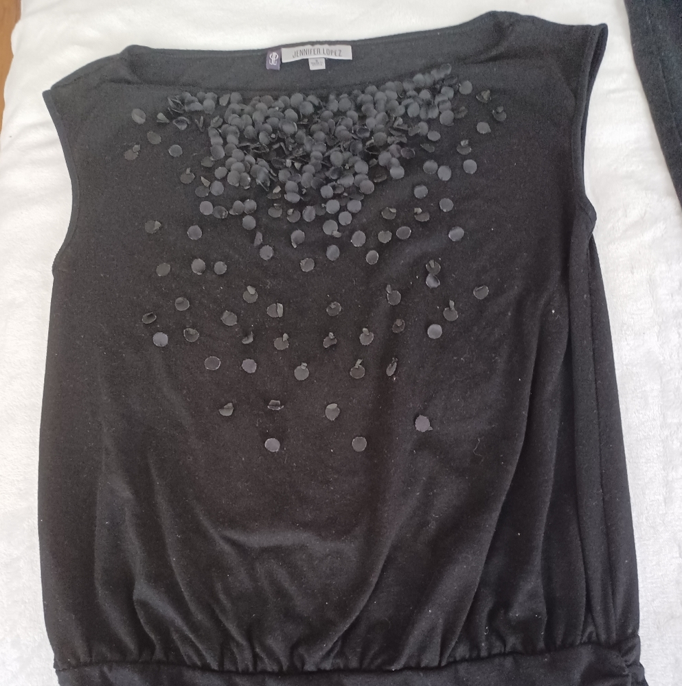 Jennifer lopez maternity sleeveless black top Size S
